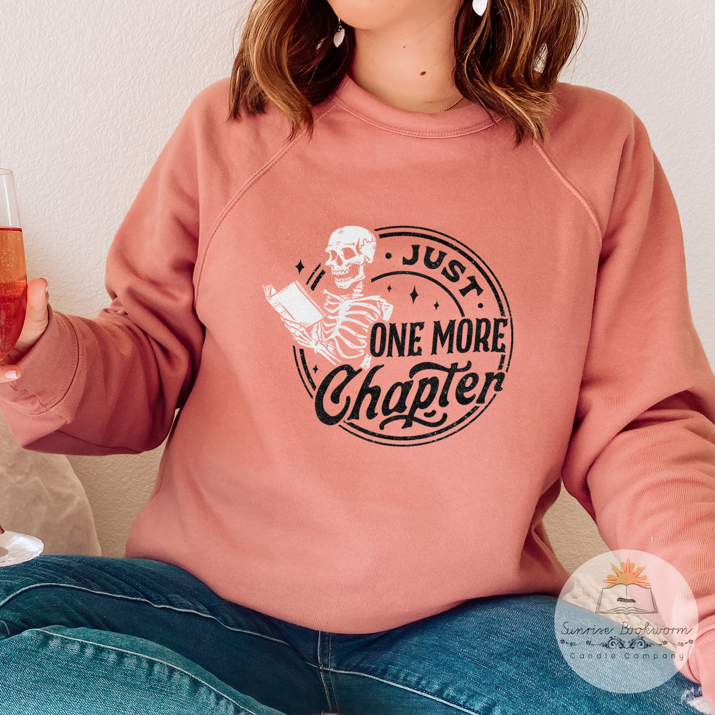 Just One More Chapter - Unisex Pullover Sweatshirt